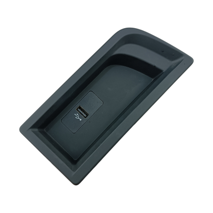 Entrada Usb Auxiliar Bmw M2 Competition F87 2019 a 2021 Oem