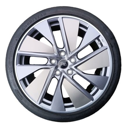Roda Dianteira Audi Rs E Tron Gt 2022 2023 2024 1900km Oem