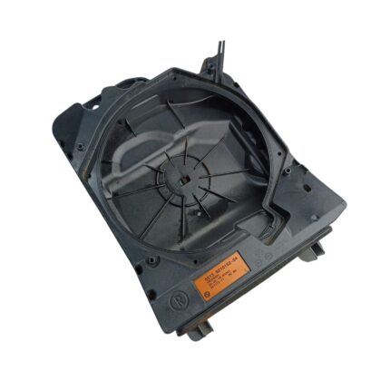 Suporte Subwoofer Banco Bmw M3 M4 F80 F82 2015 A 2018 Direit