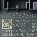 Modulo Comando Porta Porsche Taycan Turbo 2021 A 2024 Traseiro - Imagem 6