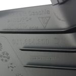 Moldura Console Central Porsche Taycan Turbo 2021 a 2024 Direito - Imagem 9