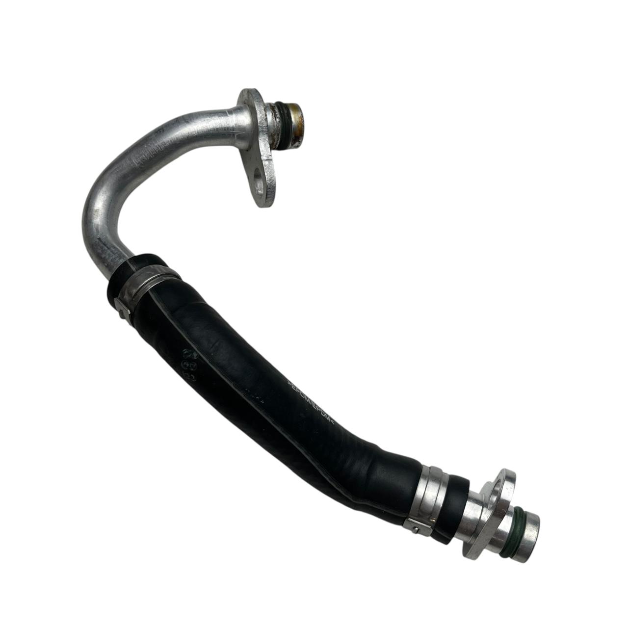 36e890ba33fb0d194288a63fb05749e4.jpeg Mangueira Tubo Bomba Agua Auxiliar Porsche Macan Gts 24 Esq - Imagem 1