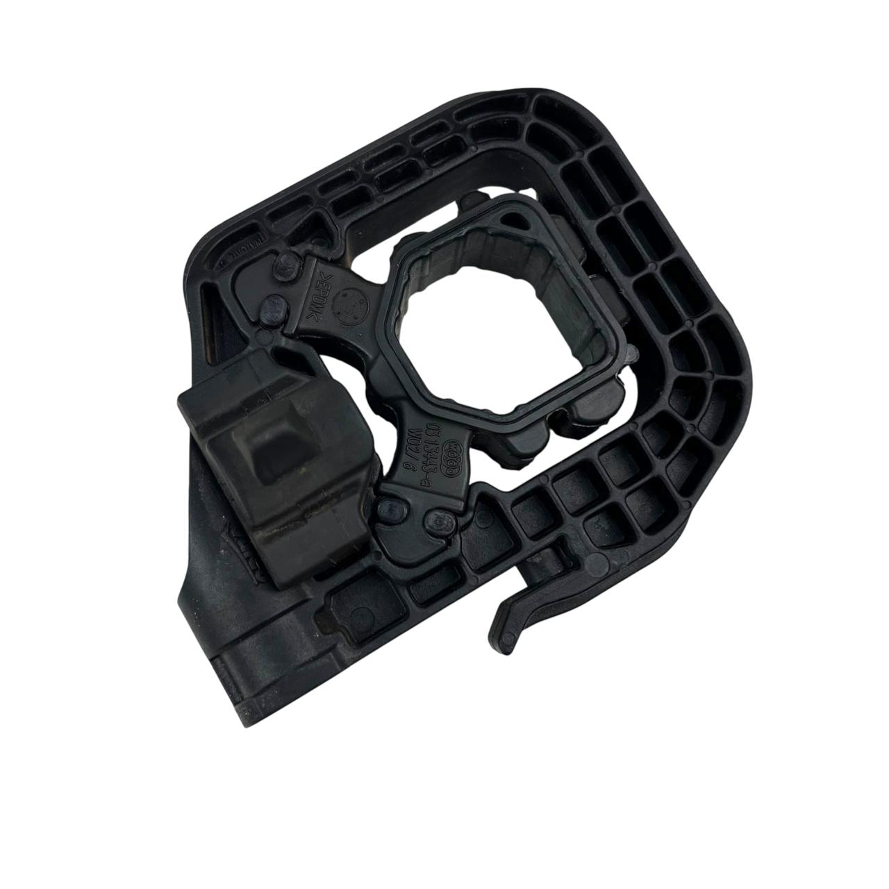 827ad3e5ee0152a2b4a84bc0e09a8408.jpeg Suporte Coxim Radiador Bmw M2 Coupe G87 2022 2023 a 2025 Dir - Imagem 1