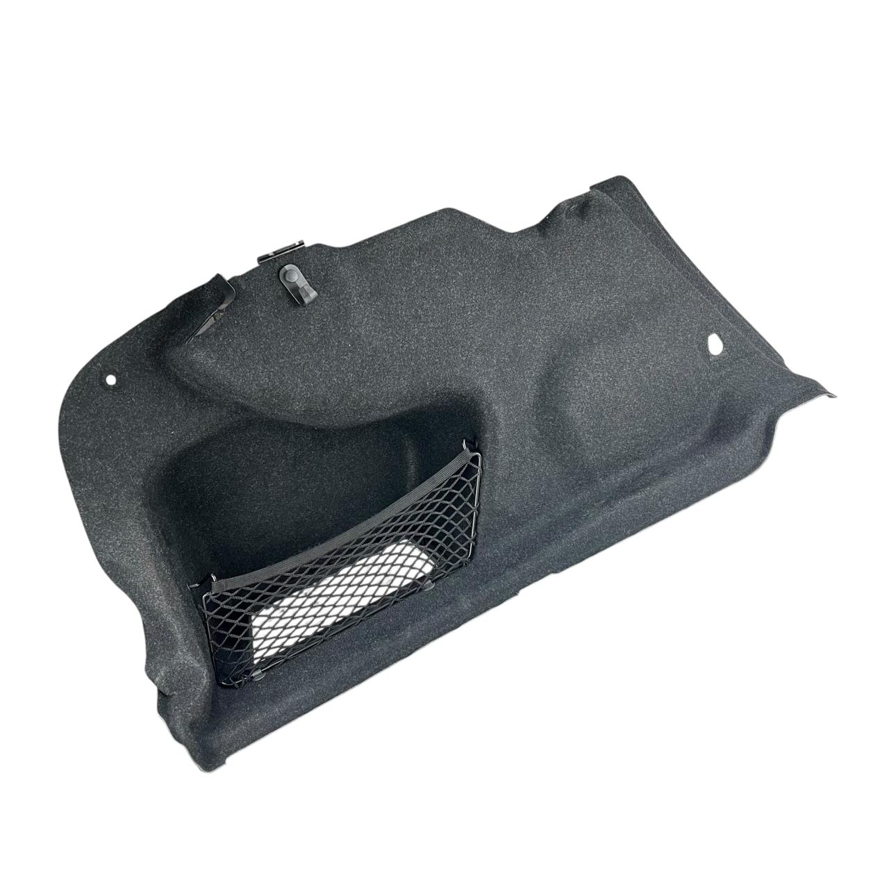 aa8c23fbf962d545403947ac12fd81e1.jpeg Forro Lateral Porta Malas Bmw M3 Competition G80 2022 Esquer - Imagem 1