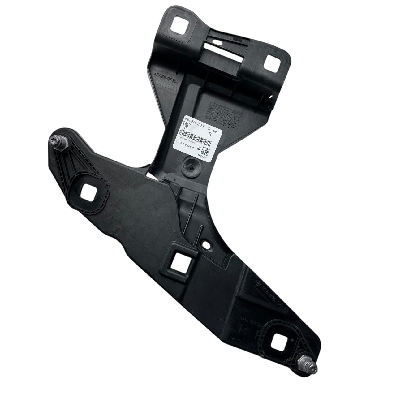 c1aff923b27de9ae89ae1c99d8cab9d9.jpeg Suporte Guia Farol Porsche Macan Gts 2.9 2020 a 2024 Direito - Imagem 1