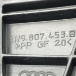 Suporte Guia Parachoque Audi RS4 2.9 V6 2019 a 2021 Tras Esq - Imagem 9