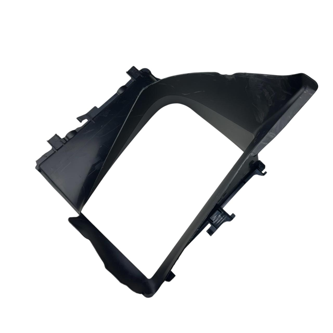 de1b118d54924fe9bacaa95dbbda15d9.jpeg Duto Ar Intercooler Porsche Macan Gts 2.9 2020 2024 Esquerda - Imagem 1