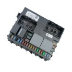 Modulo Caixa Fusivel Land Rover Defender D300 3.0 2023 2024 - Imagem 3