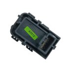 Botao Comando Volume Radio Land Rover Defender D300 3.0 2023 - Imagem 6