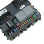 Modulo Caixa Fusivel Land Rover Defender D300 3.0 2023 2024 - Imagem 5