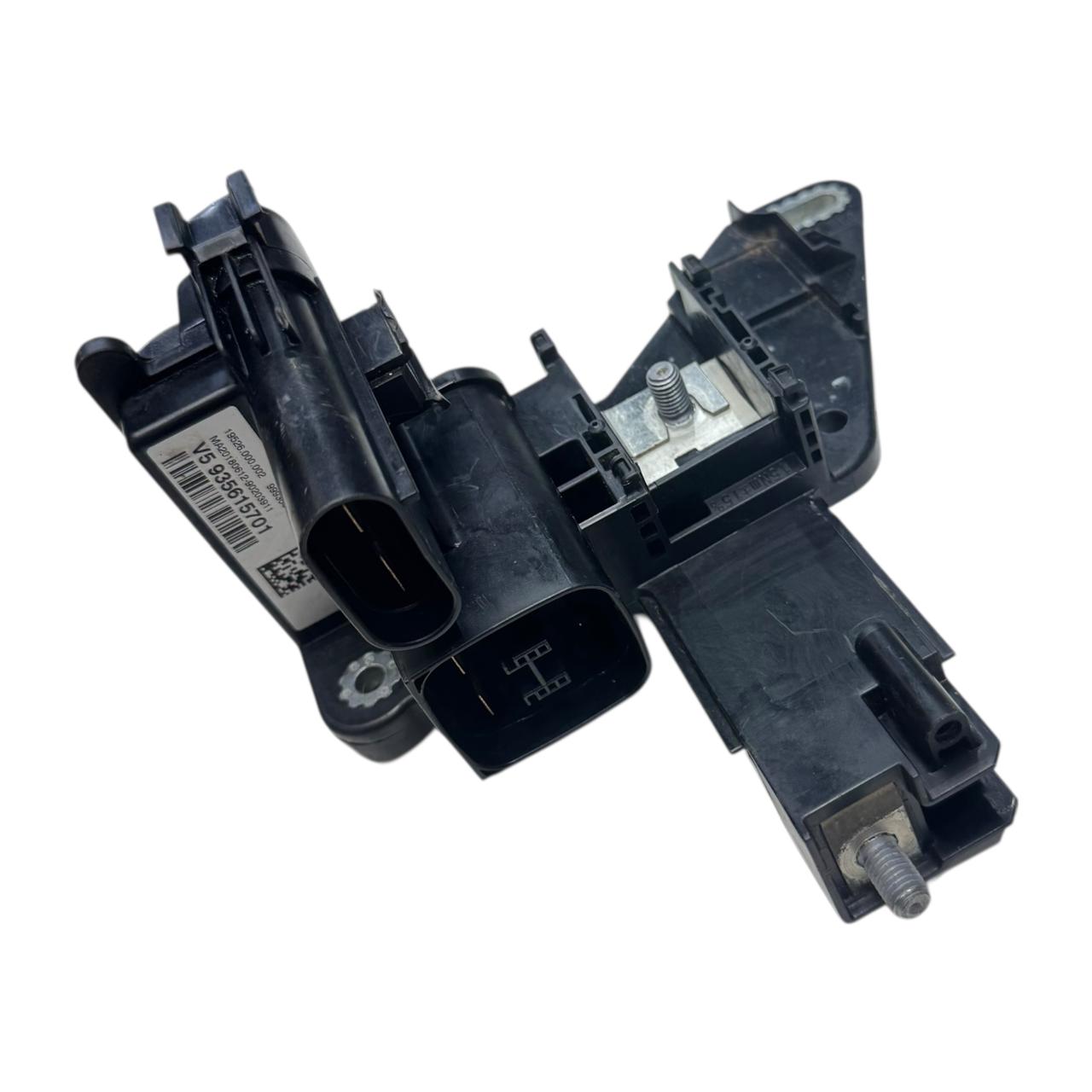7470fcd837f4cfc60bb770abcba2149b.jpeg Modulo Distribuidor Energia Bmw 320I F30 2.0 2013 14 A 2018 - Imagem 1