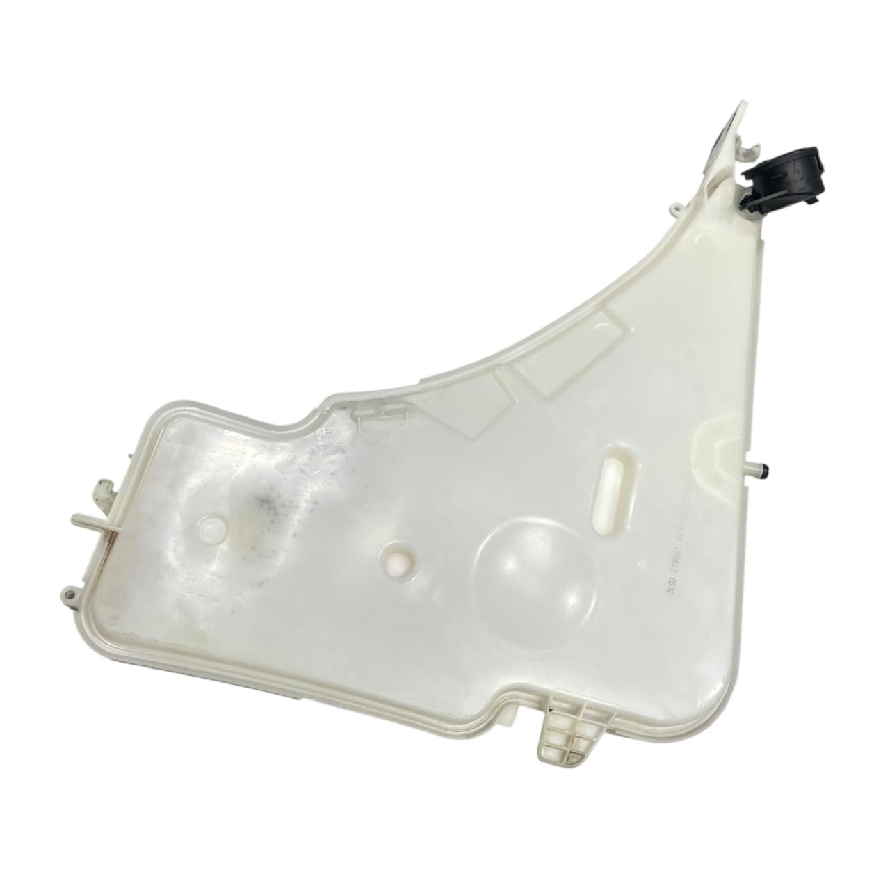 7c5f7d1b5180e33faf25bc067b0b805c.jpeg Reservatorio Agua Limpador Parabrisa Bmw 320i F30 2013 a 18 - Imagem 1