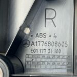 Suporte Tampao Bagagito Mercedes Benz A35 Amg 2019 2023 Dir - Imagem 8