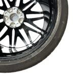 Roda  Porsche Macan 4s 2024 2025 Aro 22 Traseira Original - Imagem 9