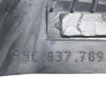 Acabamento Vedaçao Porta Porsche Macan 4S Eletric Diant Esq - Imagem 9