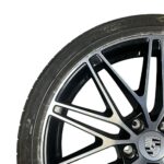 Roda  Porsche Macan 4s 2024 2025 Aro 22 Traseira Original - Imagem 4
